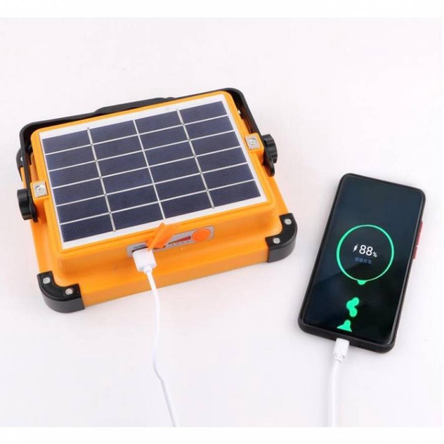 Proiector Solar LED KlaussTech cu Panou Solar, Waterproof IP66, 300 W, 8000 lm, Iesire USB, Modern, Galben