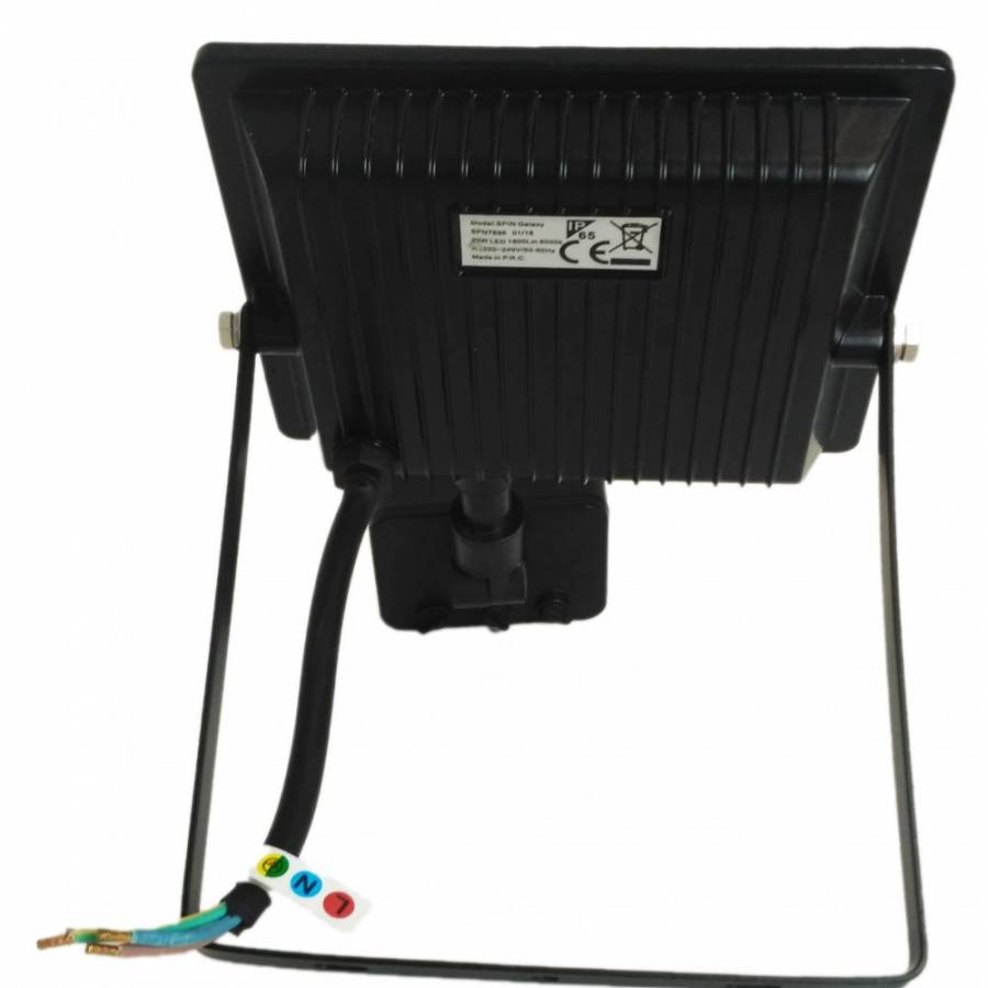 Proiector LED, KlaussTech, Aluminiu, Senzor de Miscare, Putere 30W, 2400 Lumeni, Unghi de iluminare: 120 grade, Negru