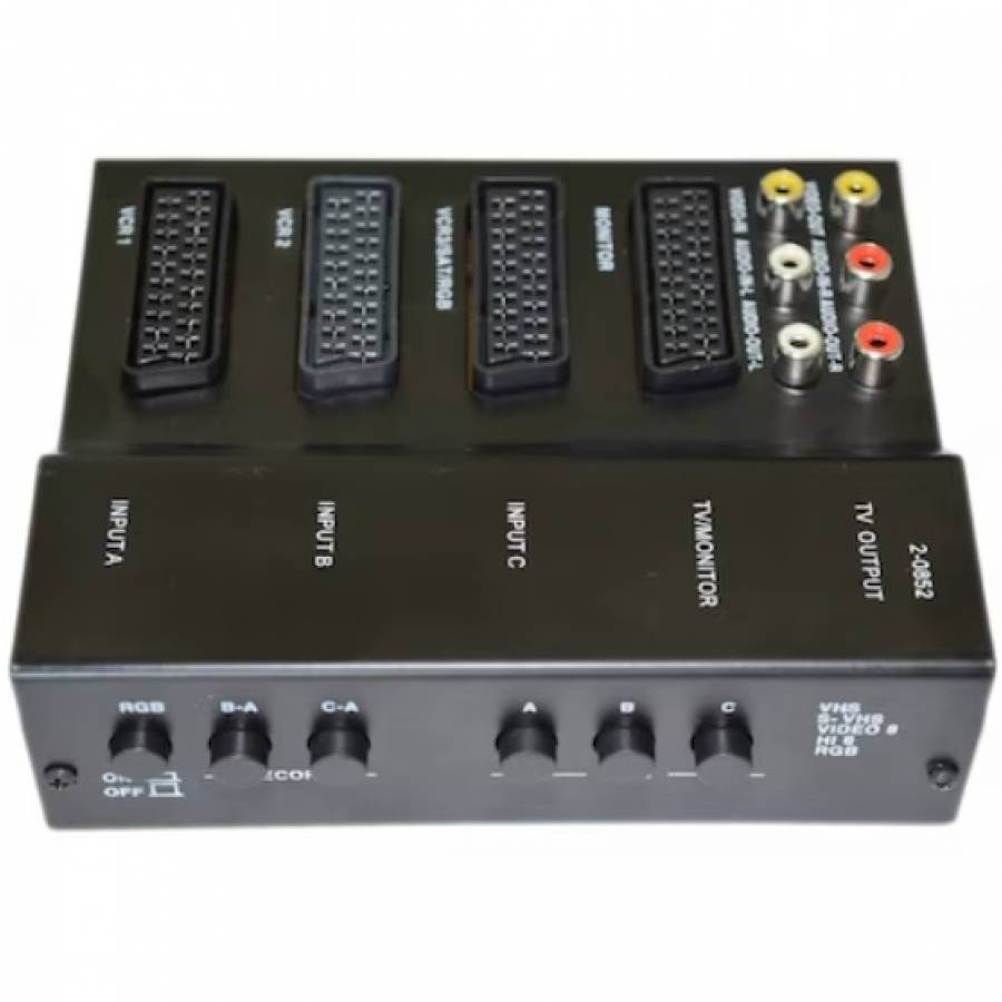 Video controller adaptor conectare AV 4 x SCART, 6 x RCA