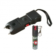 Lanterna Cu Electrosoc Klausstech Cu Husa Culoare Neagra