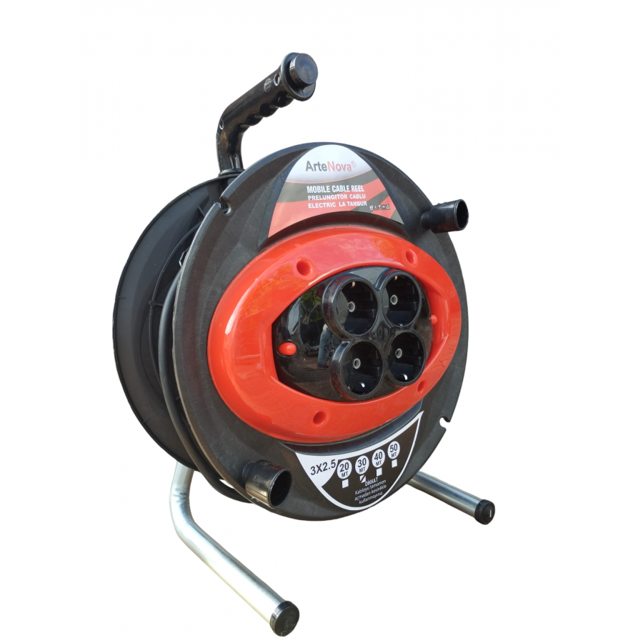 Prelungitor, cablu electric pe tambur negru, 30 de metri.