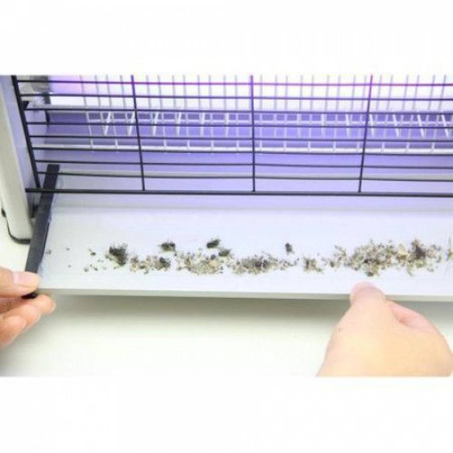 Aparat KlaussTech Anti-insecte ( Tantari , Muste ) Pe Baza De Tuburi Cu Ultraviolete , Putere 2 X 20 W , Total 40w , Alimentare 230v - 50hz