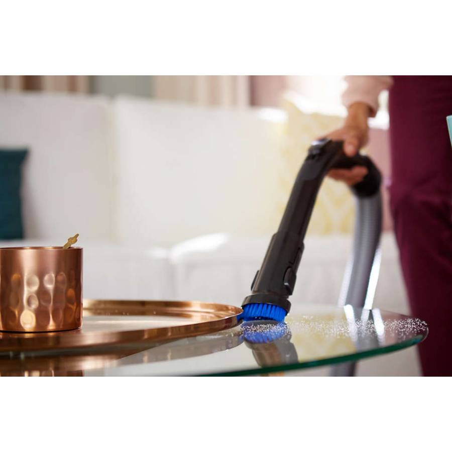 Aspirator Cu Sac Philips Performer Compact, Tehnologie Airflow Max, Filtru Anti-alergeni, Accesorii Integrate, Usor De Curatat, Capacitate 3 L, Putere De 900 W, Design Compact, Culoare Rosu