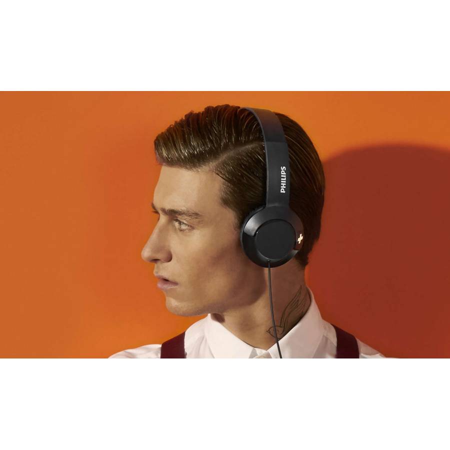 Casti Audio Cu Fir Philips Cu Microfon Si Difuzoare De 32 Mm, Pernute Moi, Supraauriculare, Pliere Compacta, Impedanta 32 Ohm, Sensibiltiate 103 Db, Bass Boost, 3.5 Mm, Negru