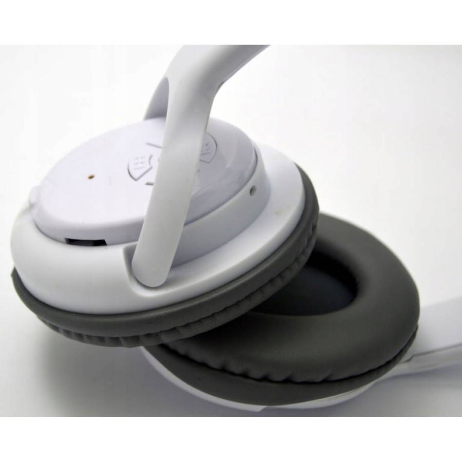 Casti Audio Wireless Klausstech, Microfon Incorporat, Conectivitate Bluetooth 3.0, Acumulator Reincarcabil, Difuzor 40 Mm, Comenzi Pe Casca, Design Modern, Alb