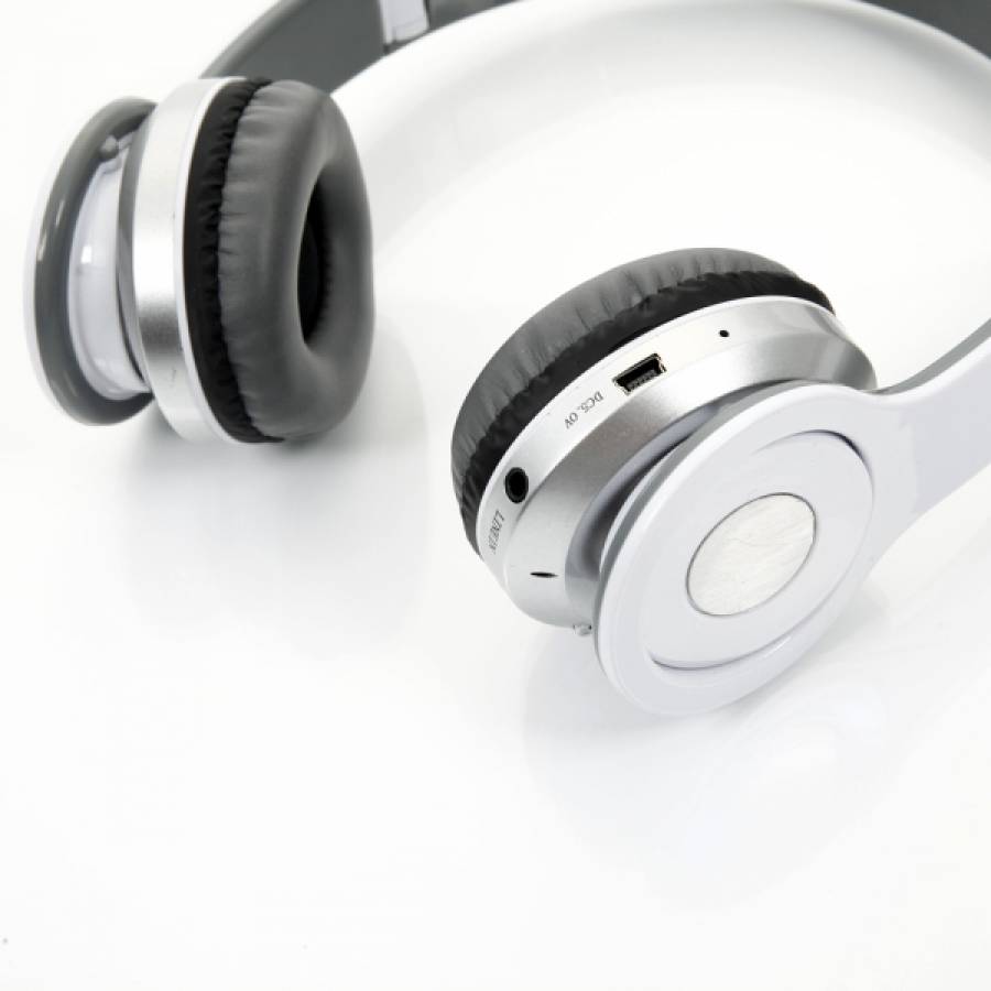 Casti Klausstech Cu Bluetooth , Aux In , Player Card Microsd , Radio Fm Tuner Automat