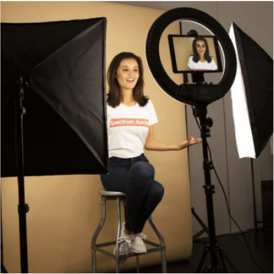 Lampa Klausstech Profesionala Led Circulara Pentru Make Up, Temperatura De Culoare 5000k , Diametru 10 Inch, Putere 24w, Telecomanda, 120 Leduri , Stativ De 180 Cm Inclus, Alb