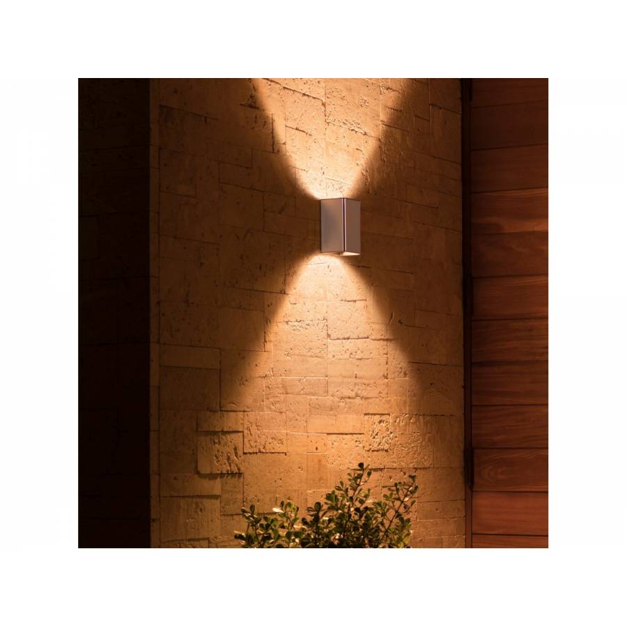 Lampa Moderna De Perete Philips Din Otel Inoxidabil, Ambianta Alb Si Color, Led Integrat, Alimentare La Retea, Ip44, 1200 Lm, Autonomie 25000 Ore, Gri