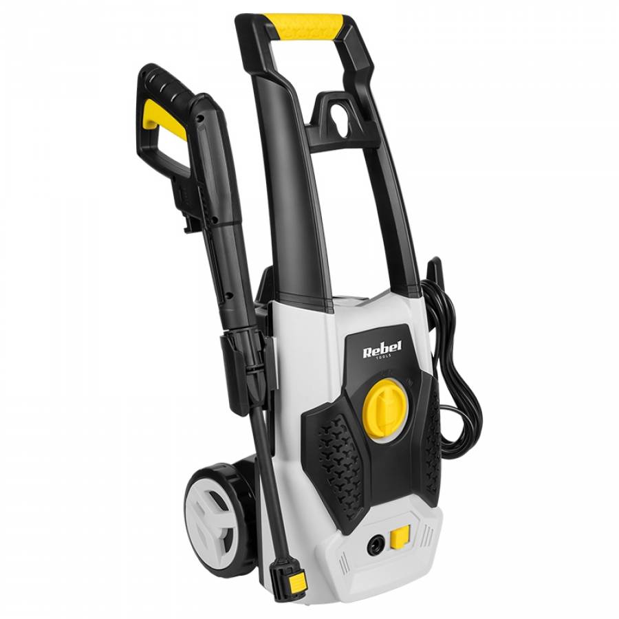 Aparat de spalat cu presiune compact si eficient 1200W
