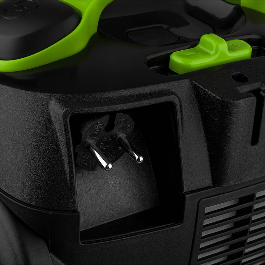 Aspirator puternic fără sac 890W Sencor