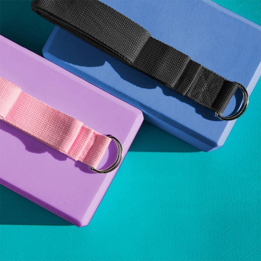 Chinga pentru exercitii de yoga, marca Rebel Active, lungime 183cm.