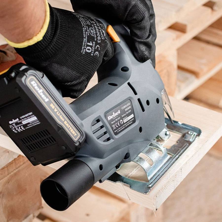 Fierastrau Pendular Cu Acumulator, Reducere Energica