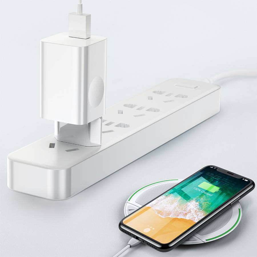 Incarcator rapid cu tehnologie QC 3.0 de la Baseus.