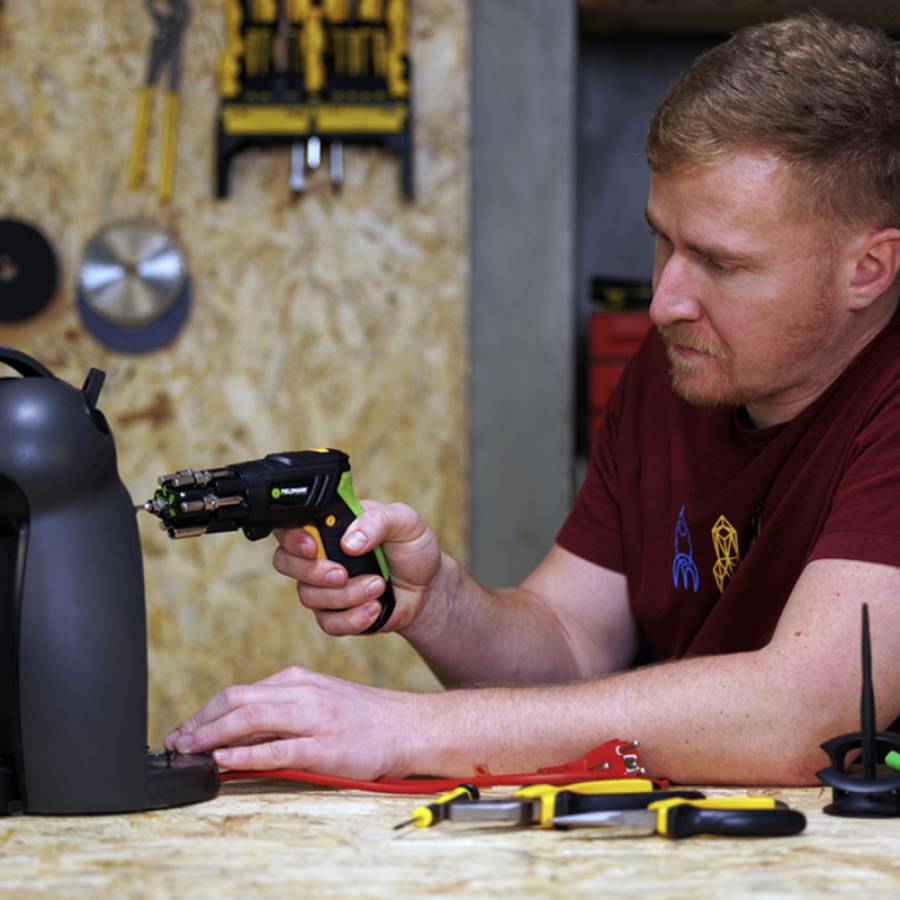 Set Surubelnita Electrica Verde-Negru Li-Ion 6 Biti