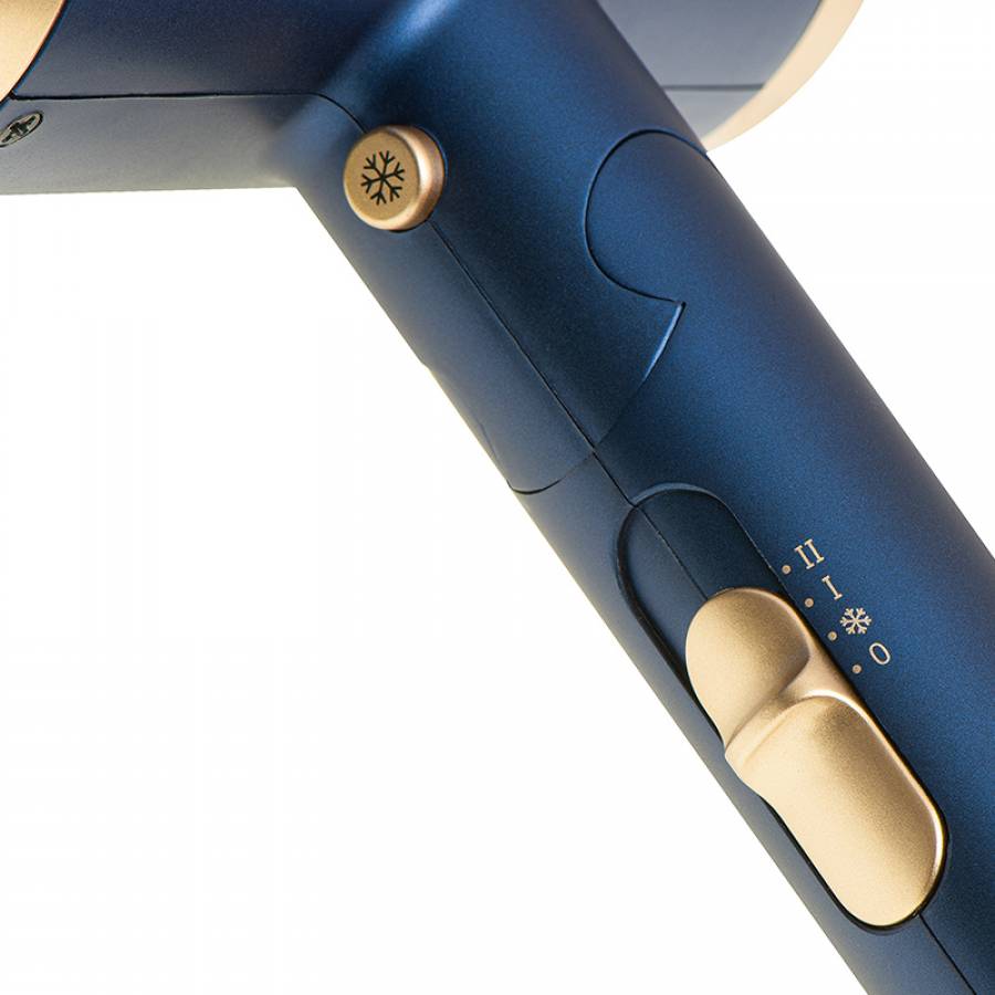 Uscator Par Ionizare, Maner Pliabil 1800w Cr 2268 Camry