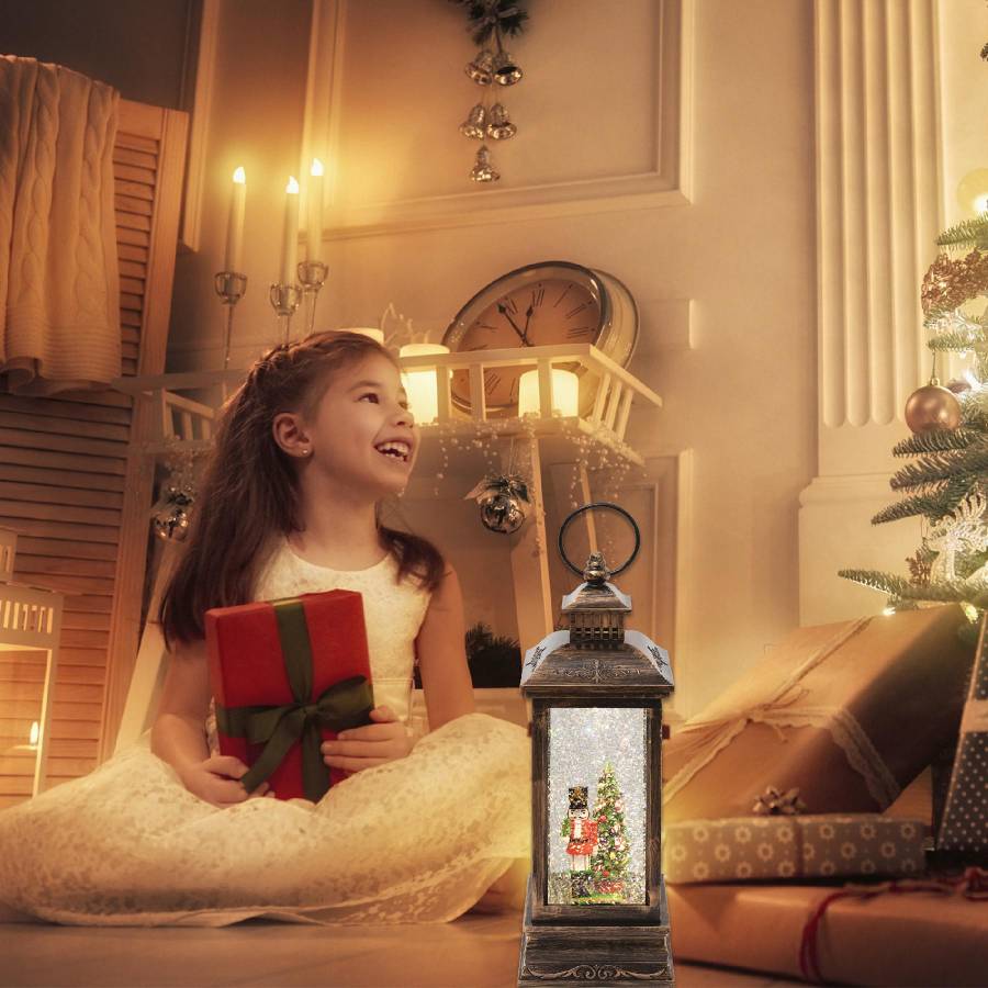 Felinar Cu Lichid Si Sclipici, Ostas