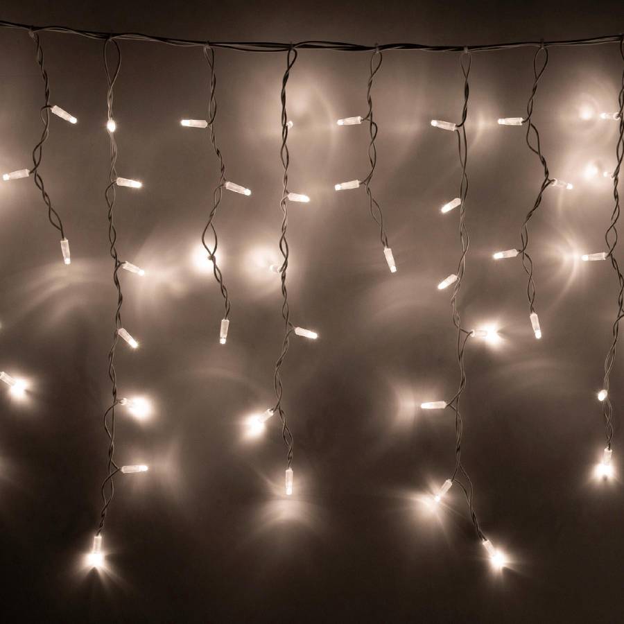 Ghirlanda Luminoasa, 200 Led-uri, Cablu Alb, Pentru Utilizare in Exterior