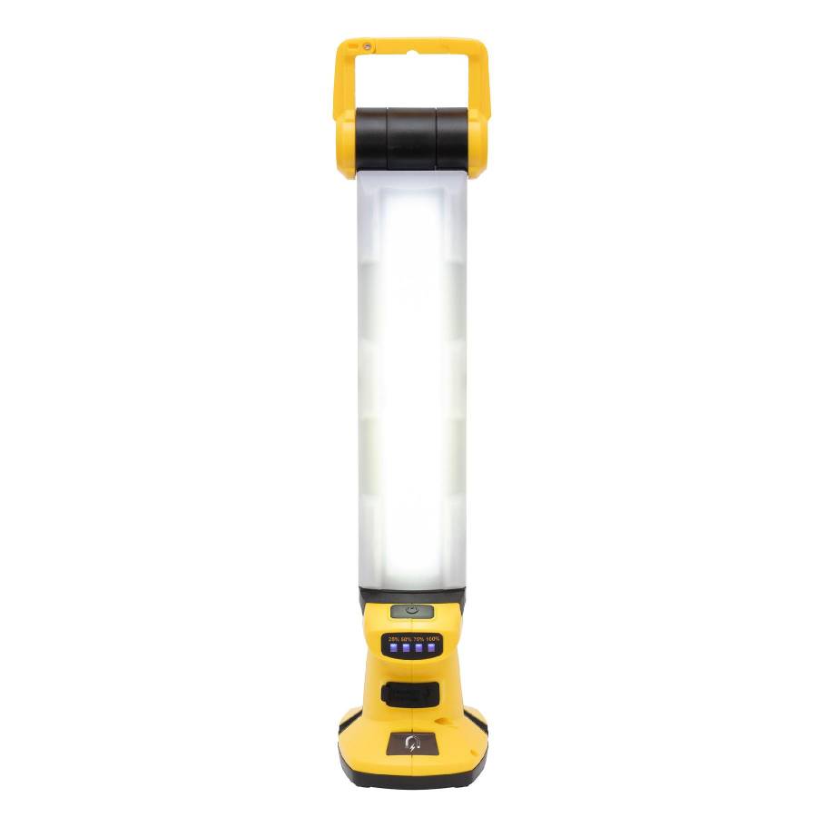 Lucrul cu Lampa Reincarcabila, 3300 Lm
