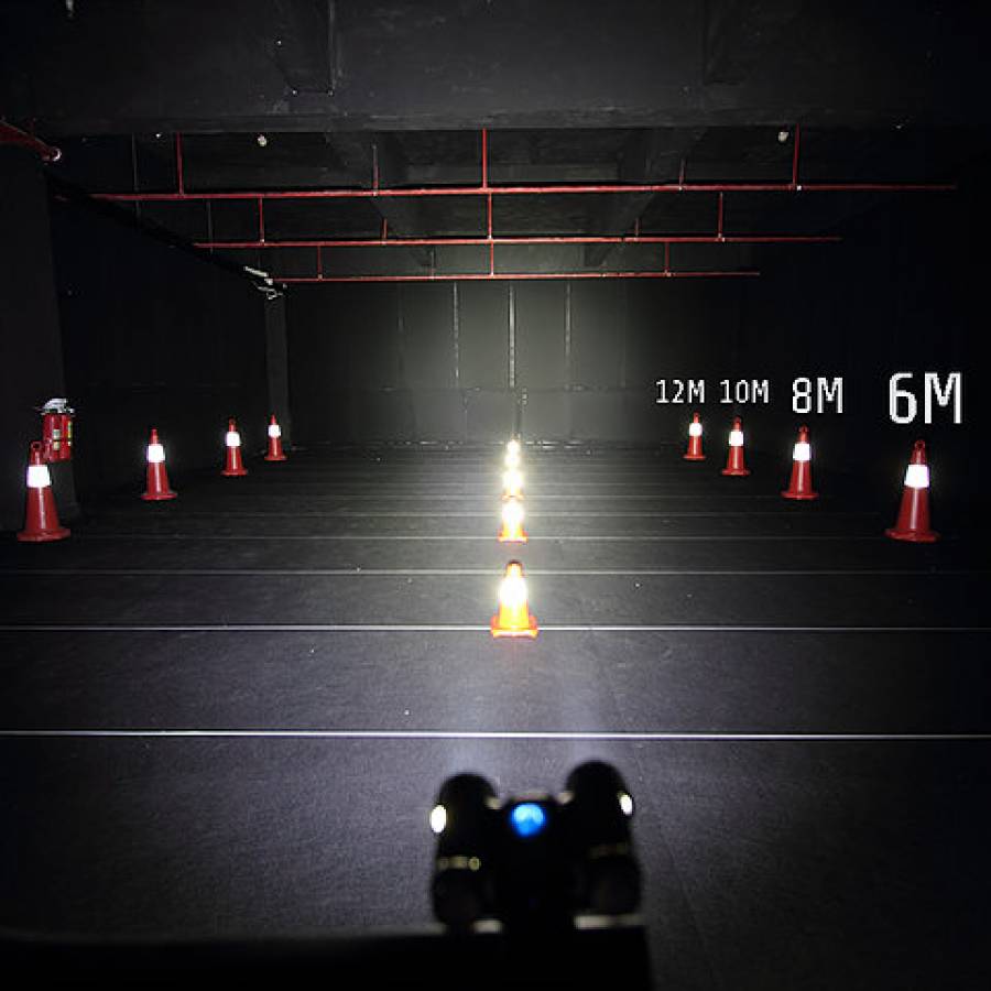 Far Cu Acumulator Moon  adj-  1300