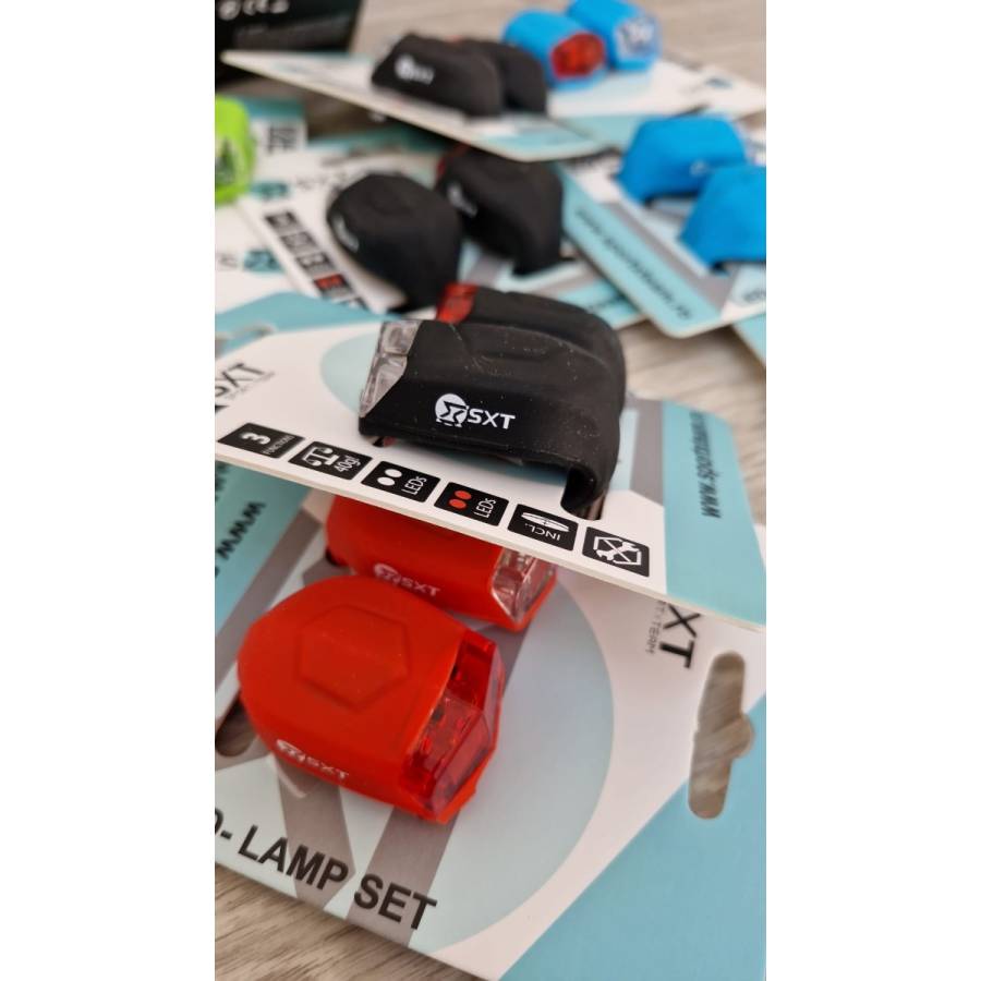 Set Flash Cu Baterii Sxt (silicone) Negru