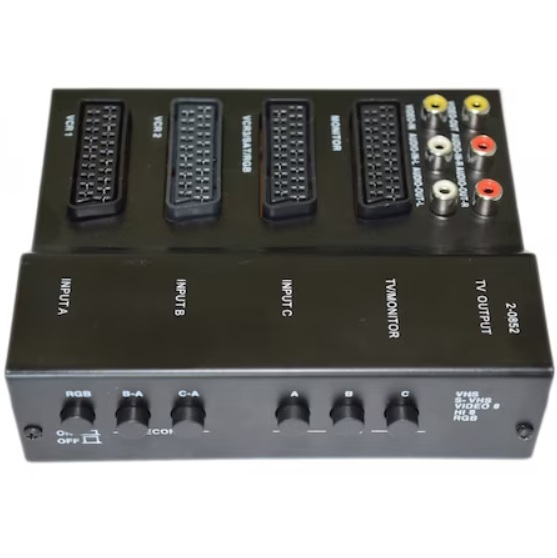 Video controller adaptor conectare av 4 x scart, 6 x rca