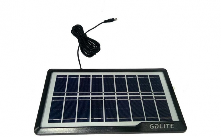Kit panou solar , functie de lanterna, functie de radio, 3 becuri, 10 mufe, incarcator priza, compact si ergonomic, negru