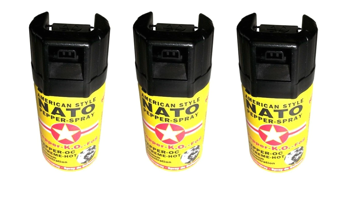 Set 3 spray-uri de autoaparare nato, jet dispersat, 60 ml, iritant lacrimogen, discret si compact, raza de actiune 8m, negru / galben